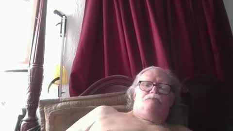 Snapshot of nipplechaser chatting on 04-17-26, 02:58 nipplechaser online show from 04-17-26, 02:58