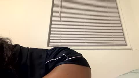 Snapshot of nirvanastar chatting on 12-19-24, 12:45 nirvanastar online show from 12-19-24, 12:45