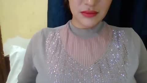 Nishu online show from 10-12-25, 12:15