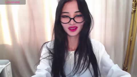 Niu online show from 11-29-25, 04:26