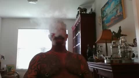 Snapshot of njdbear chatting on 09-30-25, 04:01 Don online show from 09-30-25, 04:01
