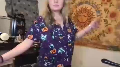 nknightxxx online show from 10-14-25, 01:06