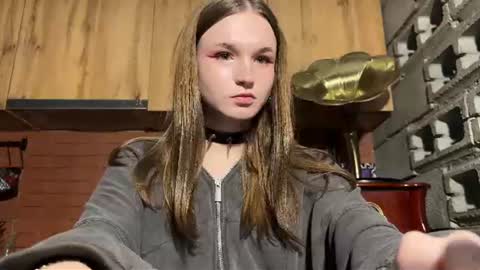 Tears Lora online show from 07-31-26, 01:32