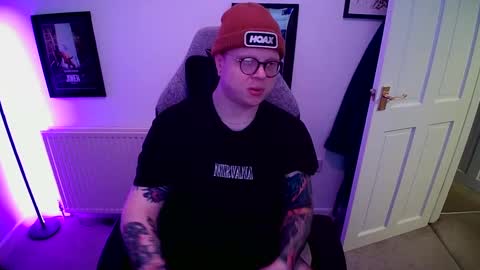 Snapshot of nlrb93 chatting on 03-08-25, 12:11 BNate93 online show from 03-08-25, 12:11