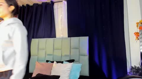 Noah  online show from 09-14-25, 03:16