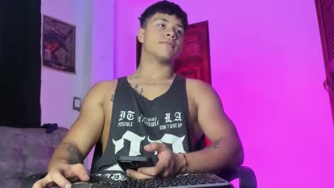 noah_223 online show from 02-04-26, 12:16