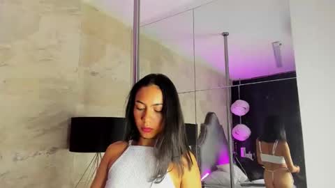 Zoe  online show from 04-09-26, 06:19