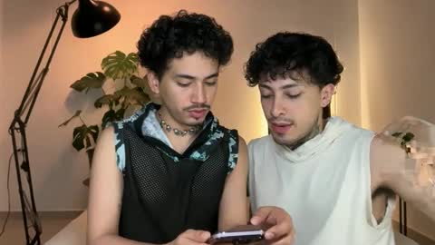 noah_and_steven online show from 05-18-26, 02:07