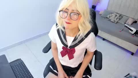 Anna Cherry online show from 11-20-25, 05:40