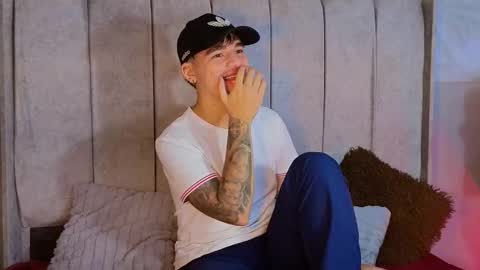 NOAH  online show from 02-11-25, 02:03