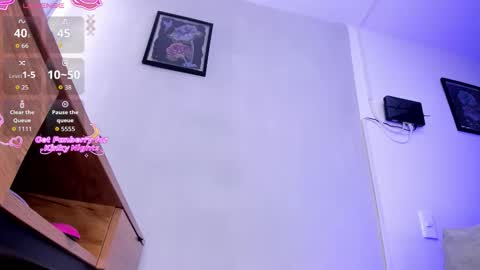 noah_devil_ online show from 11-30-25, 02:48