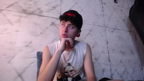 noah_dupont_ online show from 09-22-25, 09:28