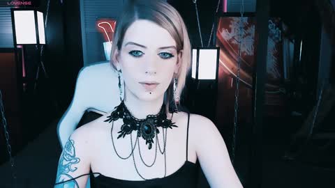 Snapshot of noah_elmer chatting on 01-08-25, 07:34 REAL name LiaDM are always open online show from 01-08-25, 07:34