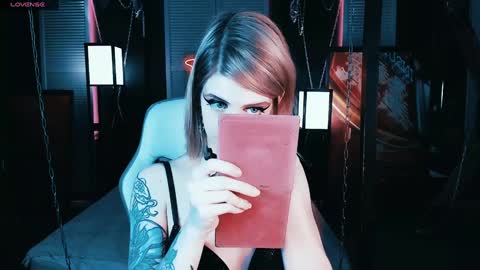Snapshot of noah_elmer chatting on 02-08-25, 08:32 REAL name LiaDM are always open online show from 02-08-25, 08:32