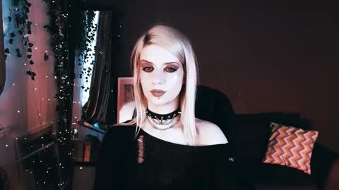Snapshot of noah_elmer chatting on 09-30-25, 12:10 REAL name LiaDM are always open online show from 09-30-25, 12:10