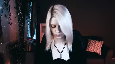 Snapshot of noah_elmer chatting on 10-03-25, 02:47 REAL name LiaDM are always open online show from 10-03-25, 02:47