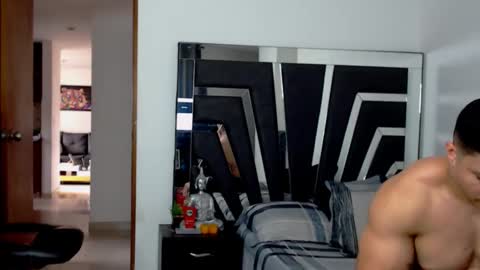 Noah Harris01 online show from 12-01-24, 08:09