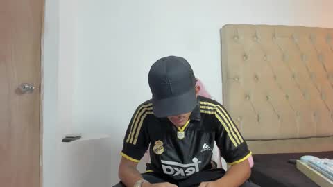 noah_jacksxn online show from 05-19-26, 08:20