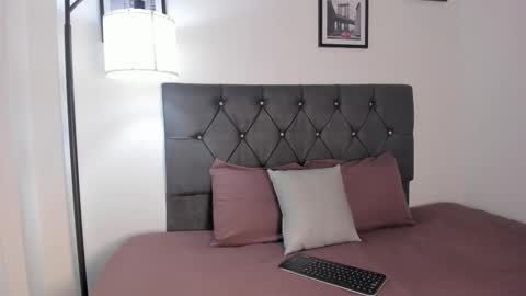 noah_johes online show from 02-05-26, 03:11