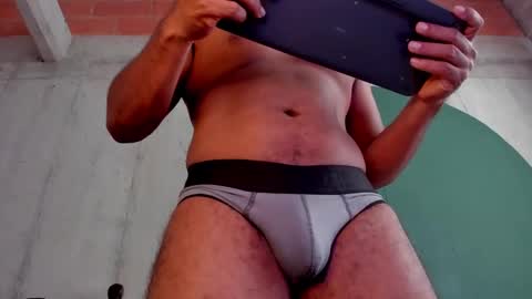 Snapshot of noah_jones__ chatting on 09-09-25, 04:17 Noah online show from 09-09-25, 04:17