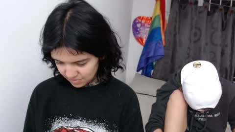 noah hehim    online show from 01-05-25, 04:04