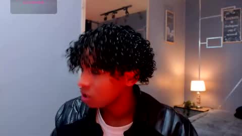 noah_smith04 online show from 12-01-25, 01:16