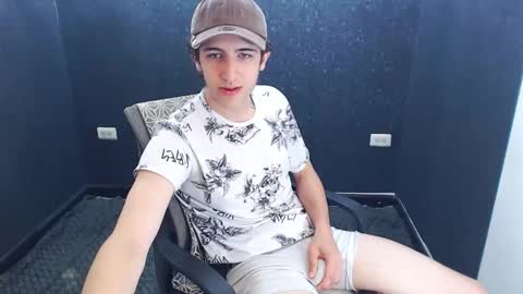 noah_sokolov online show from 11-15-25, 02:46