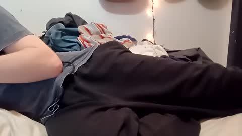 Noah Wesley online show from 03-06-25, 02:09