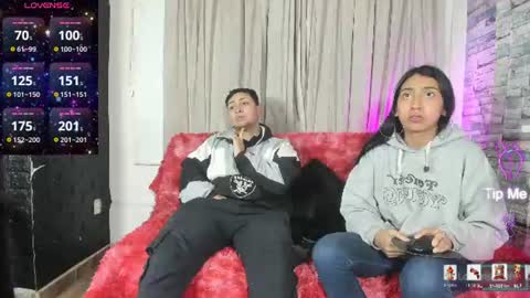 Snapshot of noahandbunny chatting on 06-19-26, 11:14 Noahandbunny online show from 06-19-26, 11:14