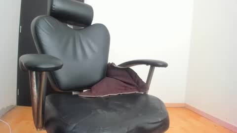 noahcogido online show from 10-26-25, 09:42