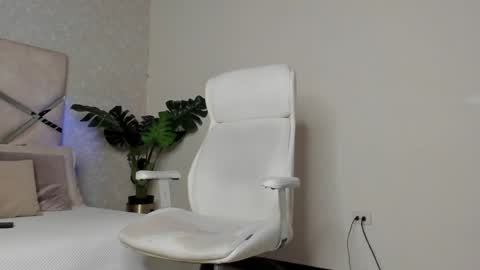 Noah online show from 01-20-25, 11:45