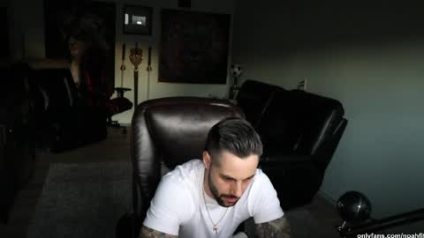 Noah Fitt online show from 04-23-26, 02:57