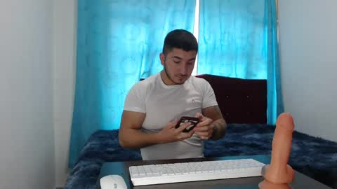 noahmurillo online show from 05-18-26, 05:52