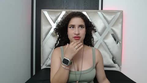 Noamalak bes  online show from 11-12-25, 06:30