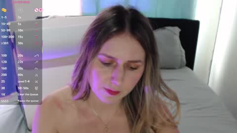 Noa Sarri online show from 04-07-26, 07:03