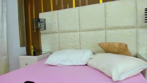 NobaCortez online show from 04-10-26, 03:01