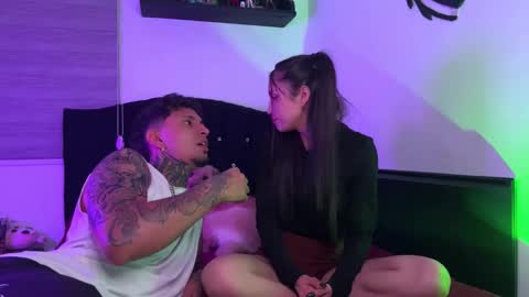 Jean Y Isa online show from 02-07-26, 03:54