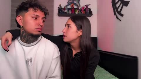 Jean Y Isa online show from 04-16-26, 05:52