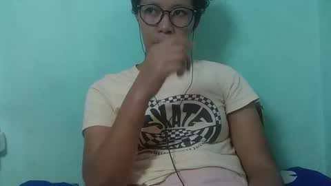 noellah online show from 12-15-25, 08:07