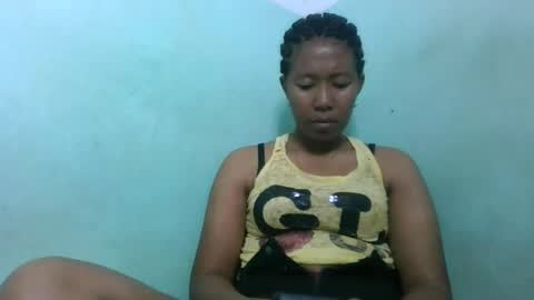 Snapshot of noellah chatting on 08-10-26, 04:38 noellah online show from 08-10-26, 04:38