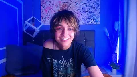Snapshot of noellee__ chatting on 10-06-25, 02:58 CALL ME APRIL online show from 10-06-25, 02:58