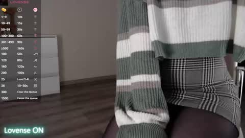 noelleneptune online show from 07-01-26, 11:04