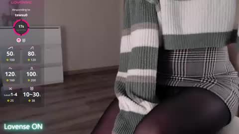 noelleneptune online show from 07-08-26, 06:40