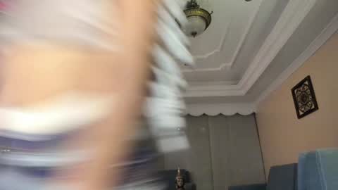  In instagram dayhannanoemi online show from 01-18-26, 12:58