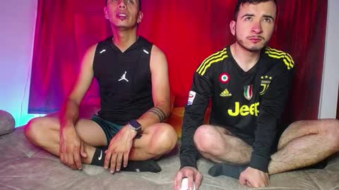 noha_and_iam1 online show from 12-16-25, 11:37