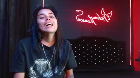 Noha Thomson online show from 06-23-26, 07:56