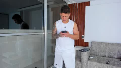 nohabennett7 online show from 04-07-26, 04:57