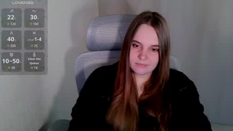 noir_ember_ online show from 07-21-26, 03:47