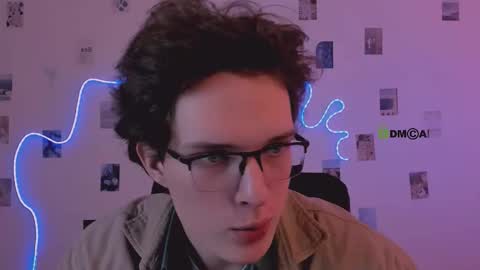 Snapshot of noir_kai chatting on 02-09-26, 11:14 cool Kai online show from 02-09-26, 11:14