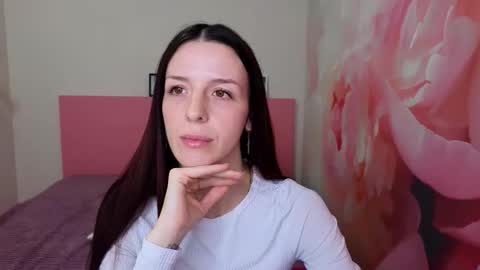 NoirDiva online show from 03-09-26, 12:53